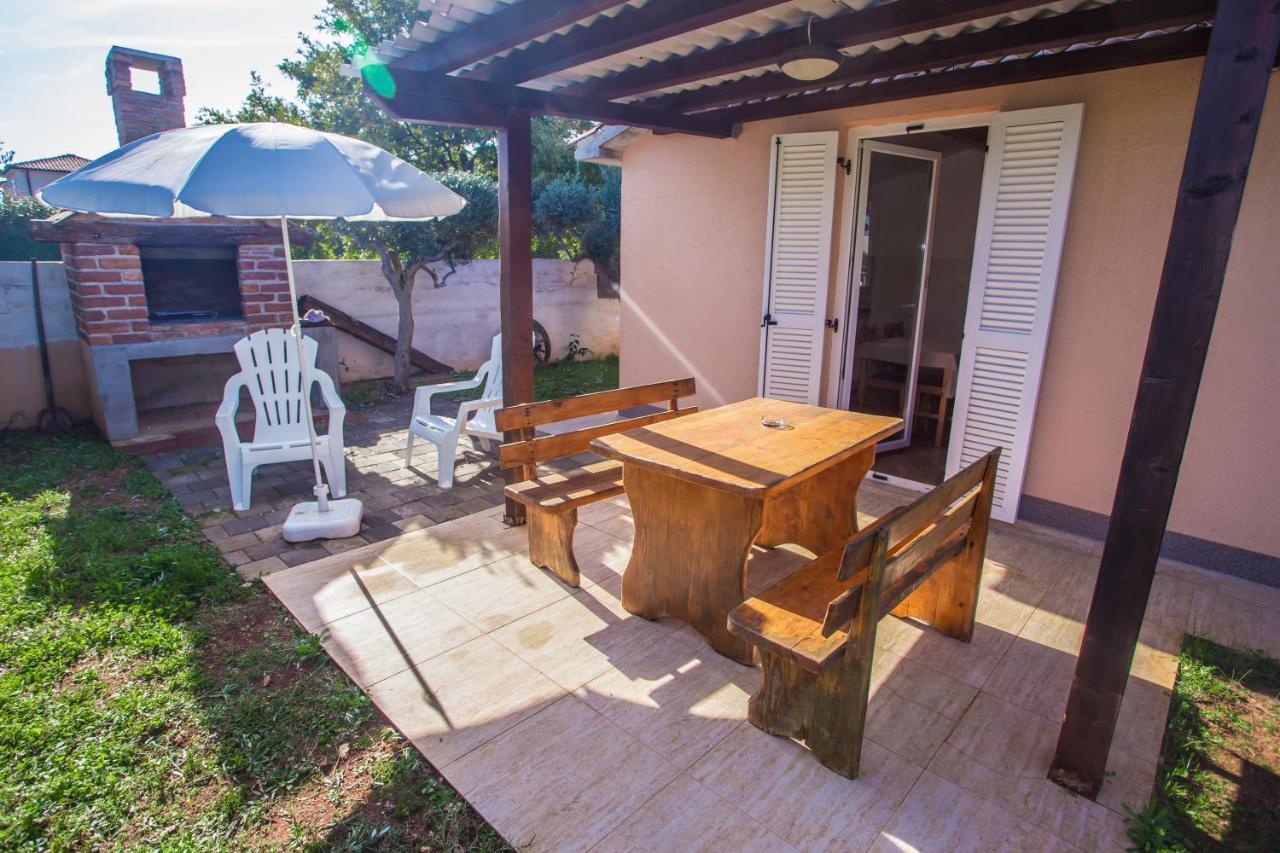 Ema-Dany Poreč Exterior foto